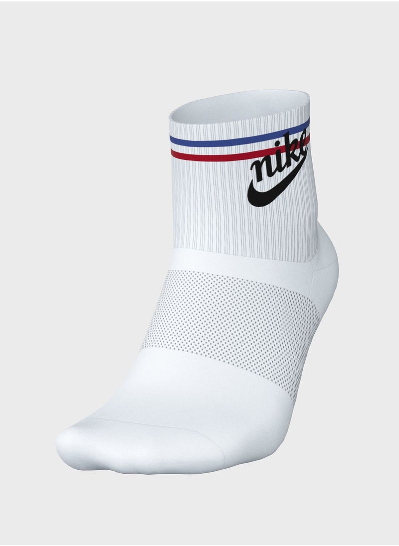 Nike - 3 Pack Nsw Everyday Essential Ankle Socks - Image 1