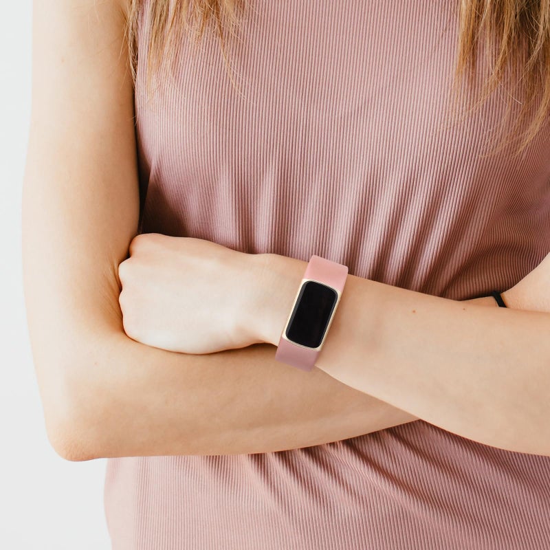 AK حزام AK الرياضي متوافق مع أشرطة Fitbit Charge، أشرطة استبدال ناعمة كلاسيكية لحزام المعصم لجهاز تتبع اللياقة البدنية Fitbit (ذهب وردي، كبير) - Image 5