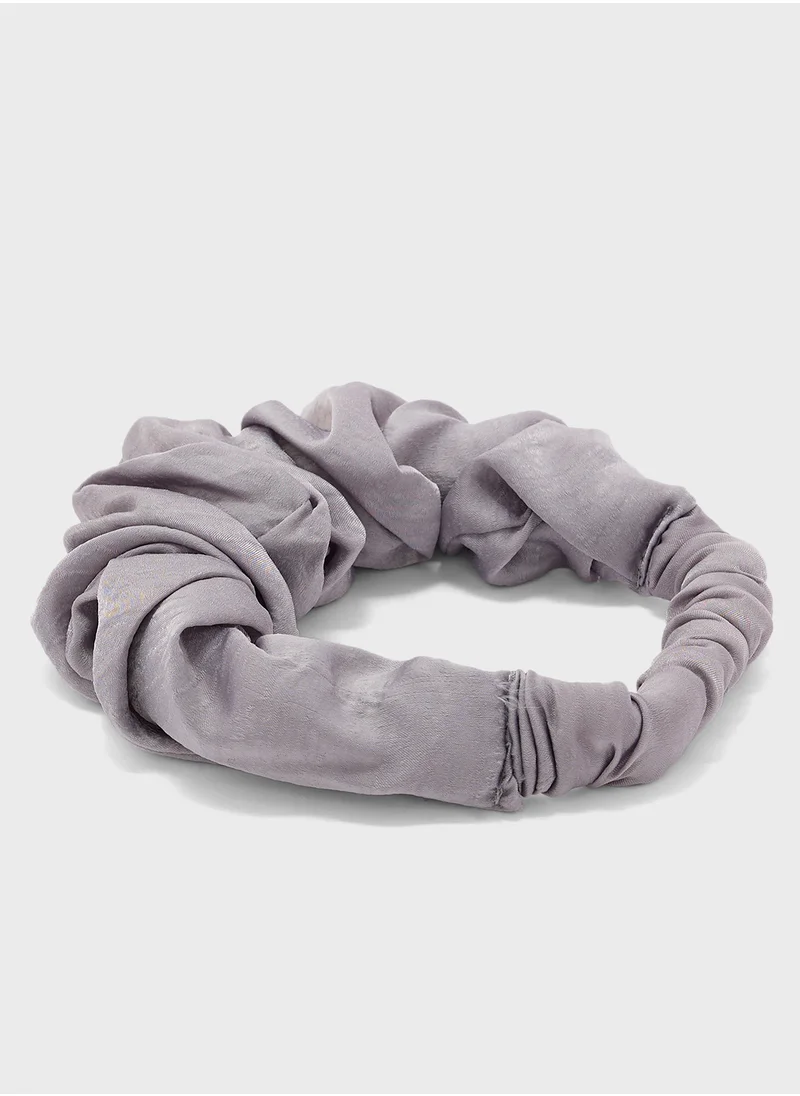 ايلا Ruched Scrunchie