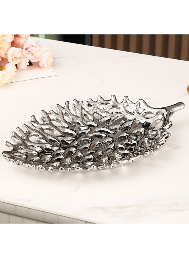 1 Piece Ceramic Decorative Tray - Leaf Pattern Hollow Design, Suitable for Living Room and Dining Room Decoration, Luxury Decorative Tray, Fruit Plate - Image 2