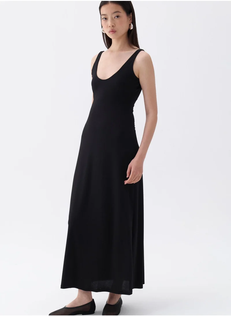 Nocturne V Neck Dress