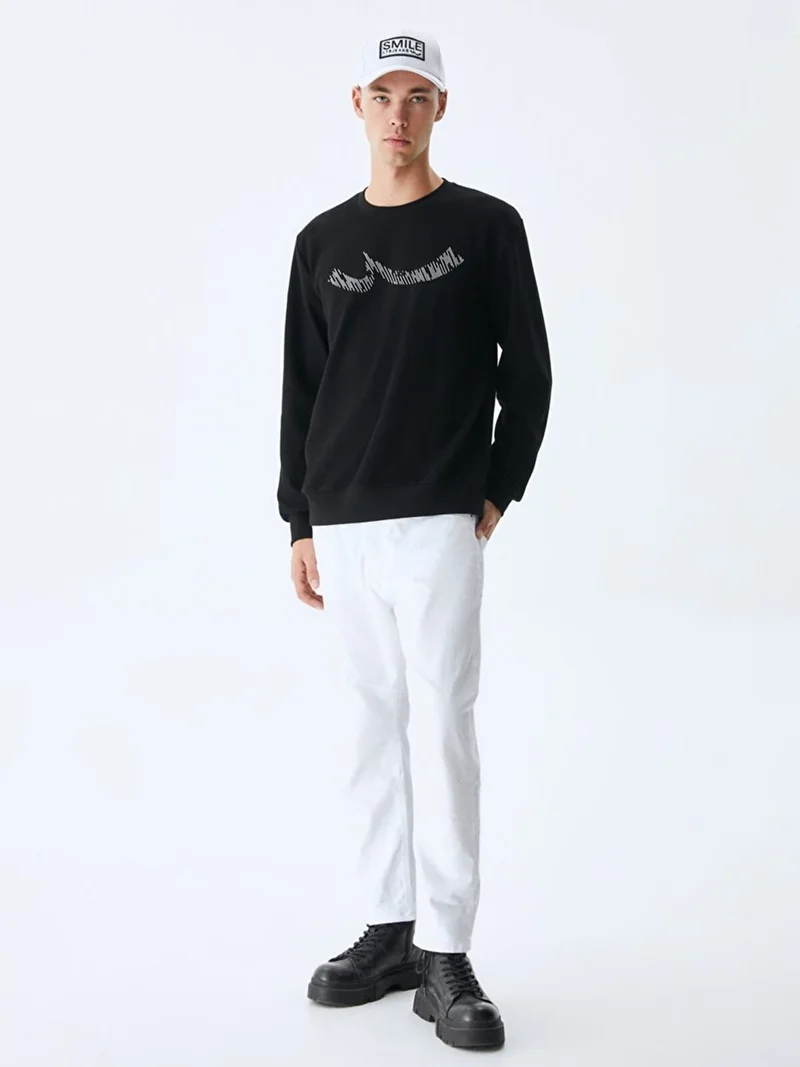 Black Sweatshirt