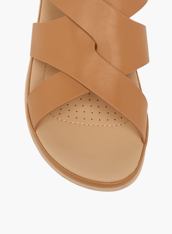 Le Confort Women's Solid Cross Strap Sandals With Buckle Closure  - Image 4