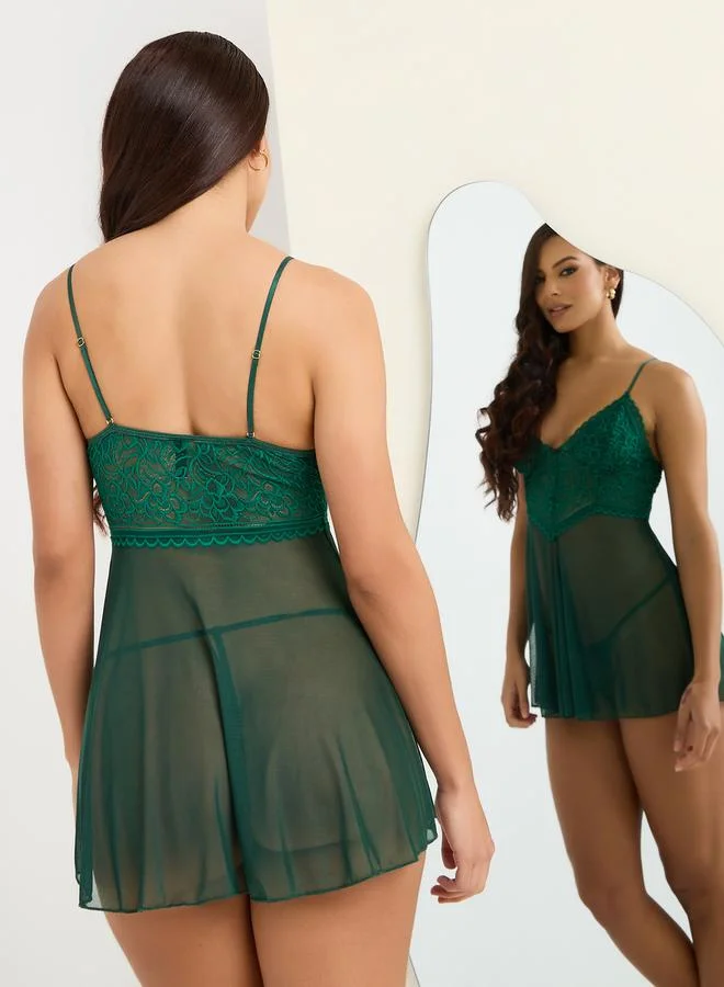 Styli Styli Scalloped Edge Lace Detail Mesh Babydoll With Thong