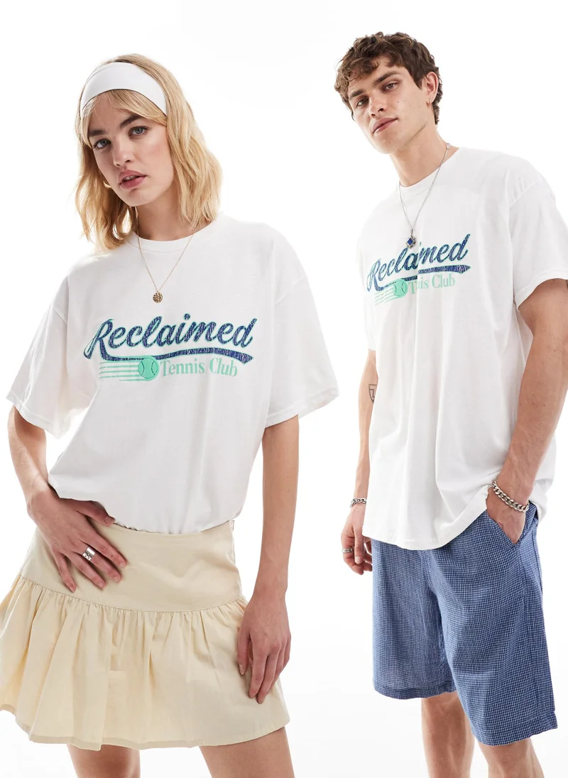 Reclaimed Vintage Reclaimed Vintage unisex oversized t-shirt with te