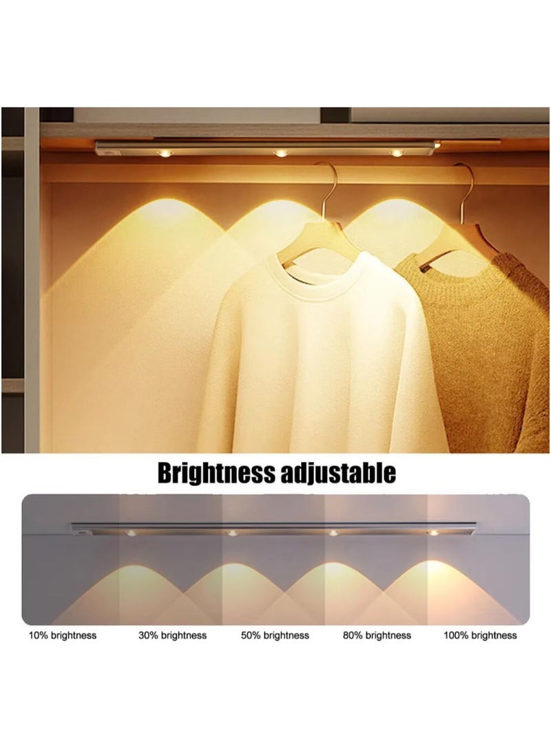 BLUE CORAL مصباح استشعار الحركة LED 80 سم مصباح استشعار ذكي لاسلكي USB LED رفيع للغاية لخزانة المطبخ وغرفة النوم وخزانة الملابس والإضاءة الداخلية ضوء ليلي فضي  - Image 4