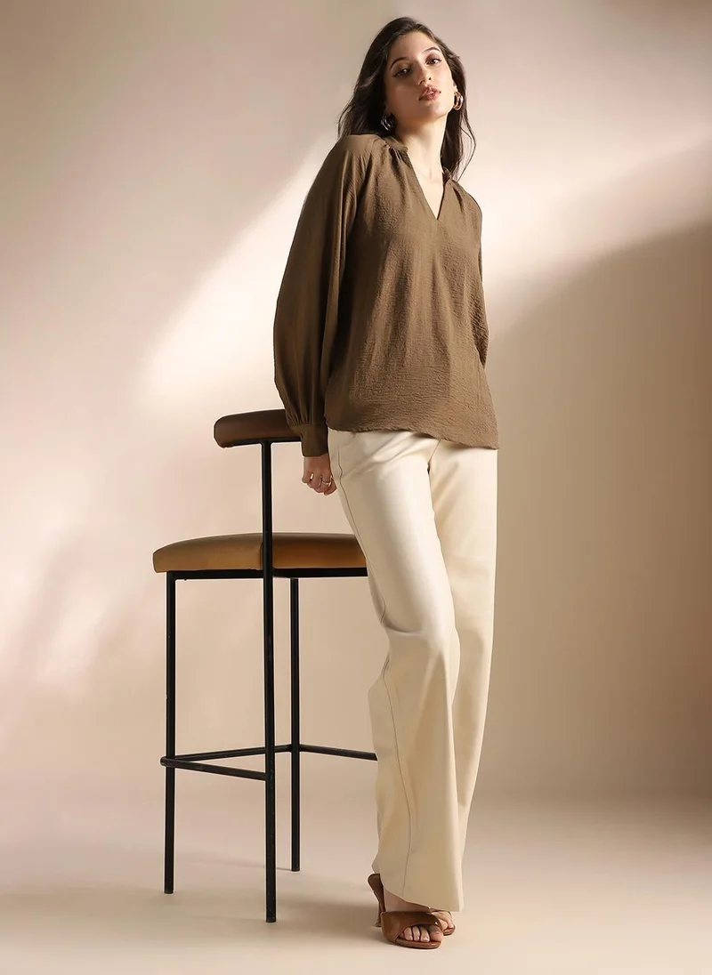 globus Globus Women Brown Mandarin Neck Raglan Cuffed Sleeves Self Design Gathered Detail Workwear Top