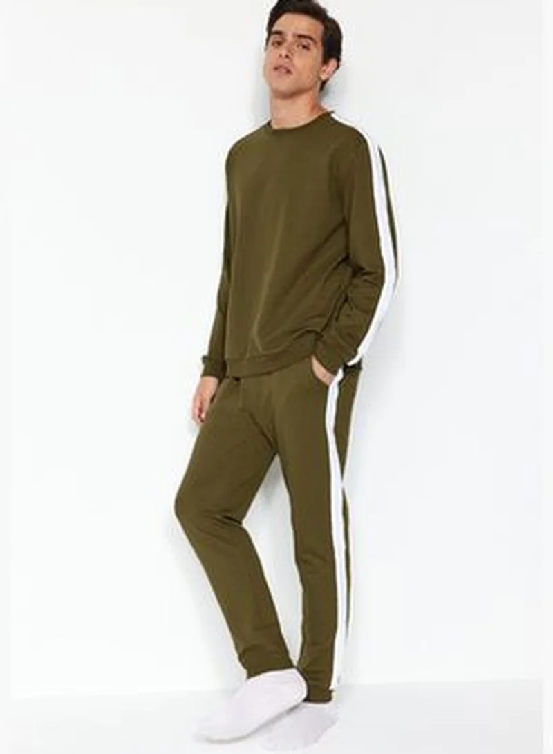 trendyol Men's Dark Green Striped Knitted Pajamas Set THMAW21PT0828