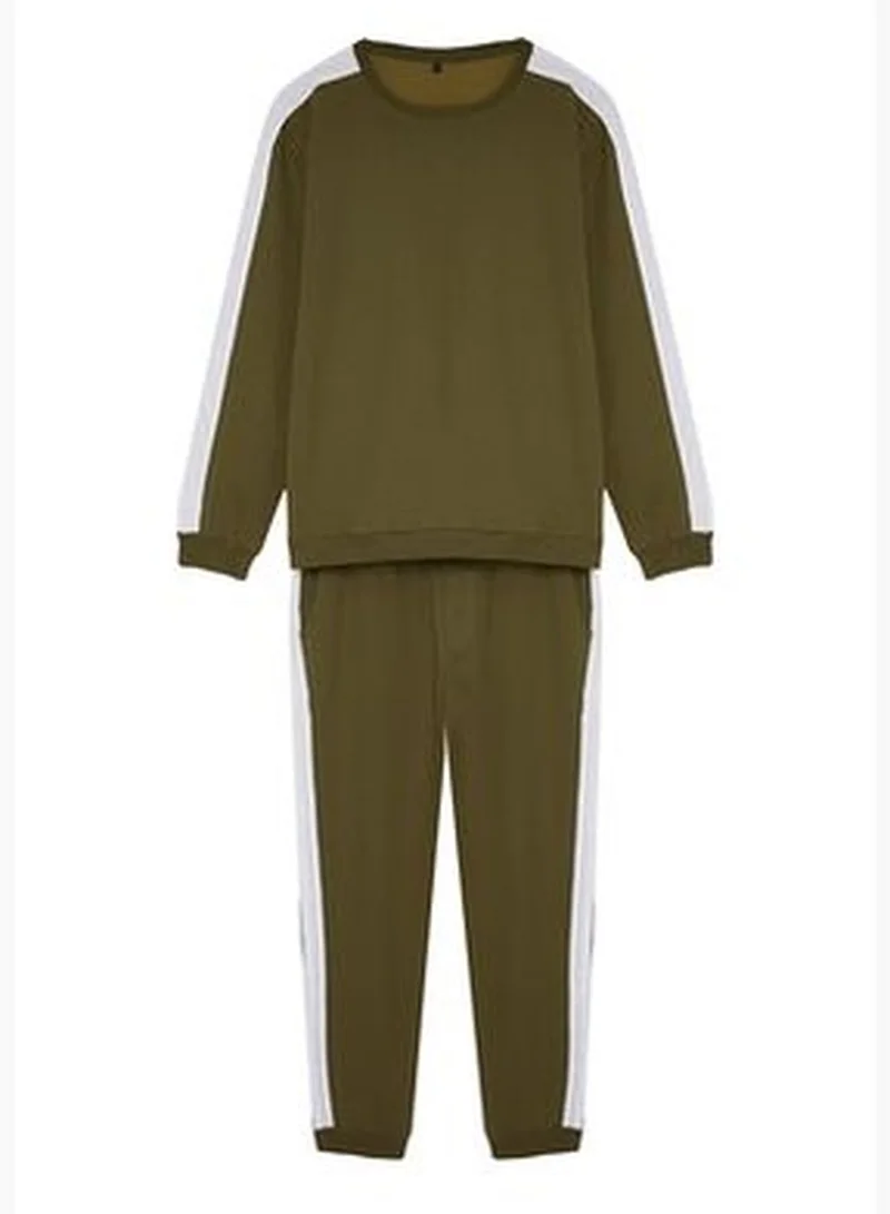 trendyol Men's Dark Green Striped Knitted Pajamas Set THMAW21PT0828