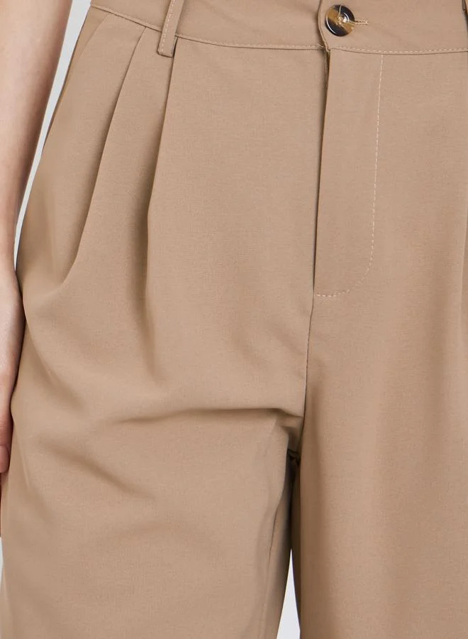 Styli Styli Plain Mid Rise Pocket Detail Pants