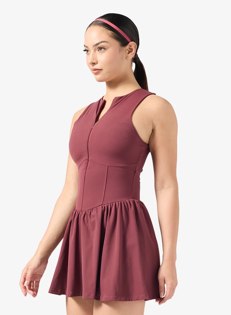 FRWD Body Contour Tennis Dress with Pleats