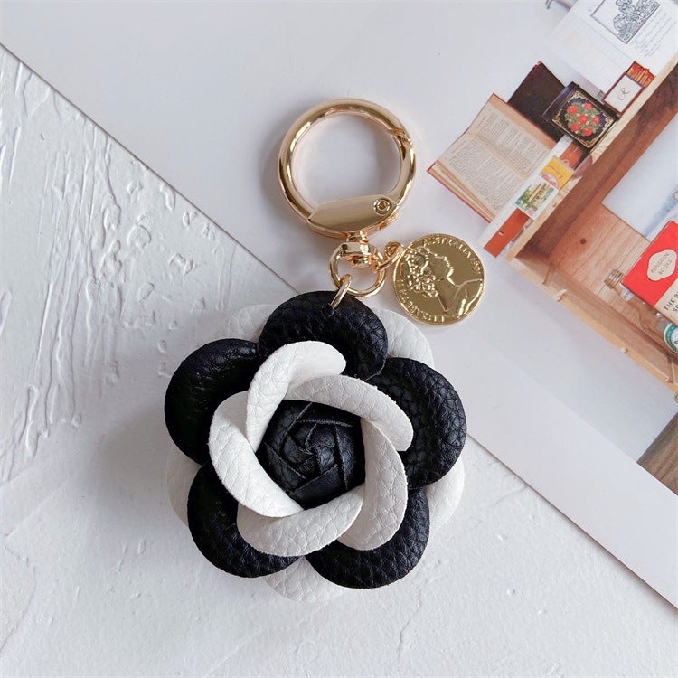 Fashion Leather Camellia Car Keychain Cute Flower Bag Charm Black and White
