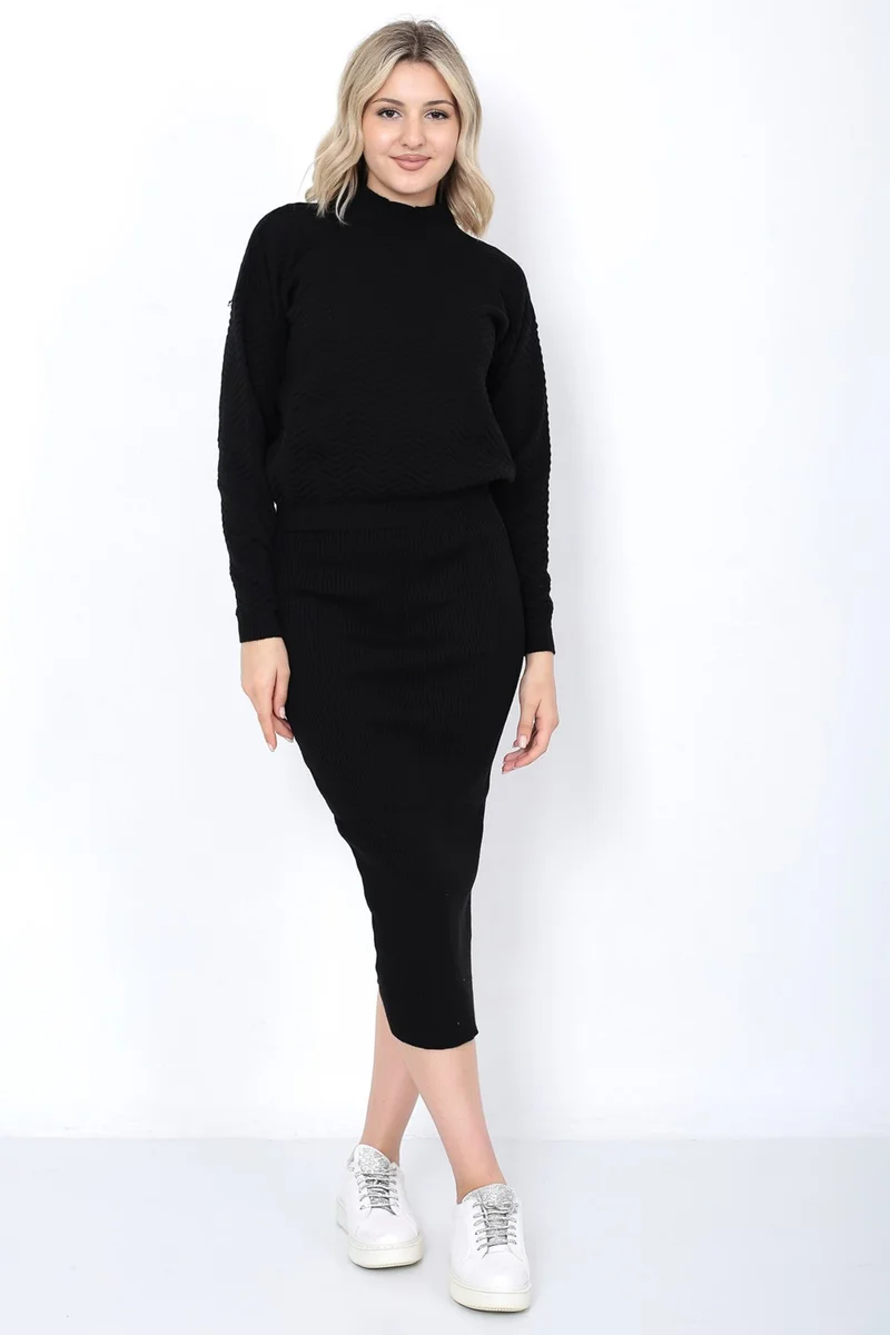 لوغمو Women's Knitwear Zigzag Striped Sweater and Skirt Set Oversize Black