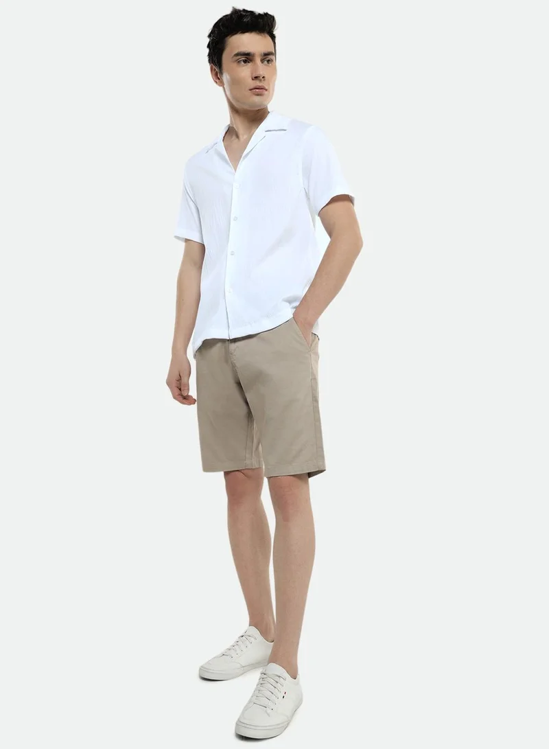 Dennis Lingo Relaxed Fit White Shirt For Men Seersucker Popcorn Fabric Textured Pattern Cuban Collar Half Sleeves