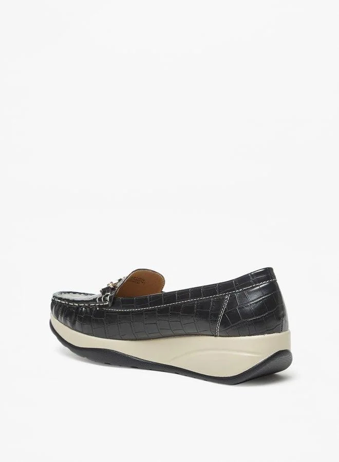Le Confort Women Textured Slip-On Loafers With Metal Accent Detail