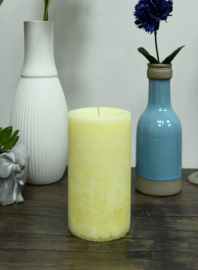 Jeco 3" x 4" Ivory Vanilla Scented Pillar Candle - Image 2