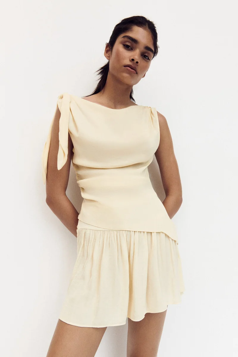 H&M Asymmetric tie-detail top
