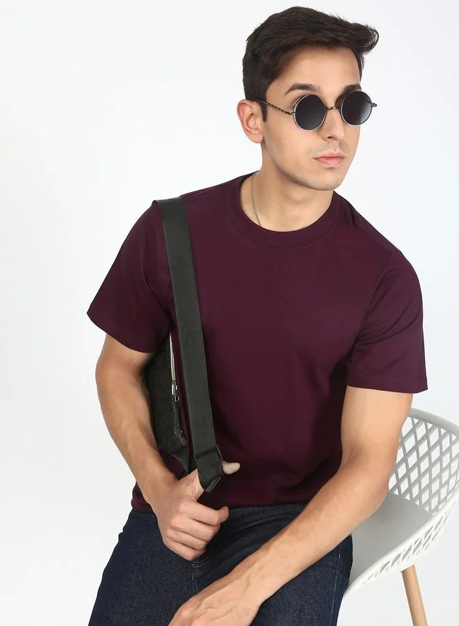 Styli Men Burgundy Regular Fit Solid T-Shirt By Bene Kleed