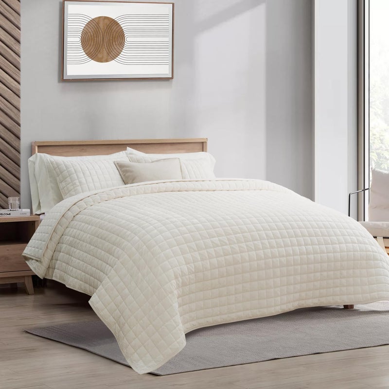 RECYCO Luxury Velvet Quilt Set Twin/Twin XL Size, Lightweight Velvet Comforter Set, Oversized Bedspread Coverlet Quilted Bedding Set, with 1 Matching Pillow Sham, for All Season, Cream White - Image 2