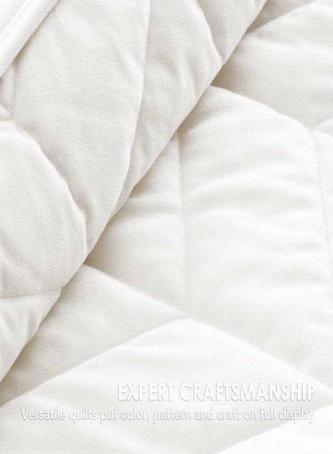 EVERGRACEHOME EVERGRACE 3 Pieces Luxurious Queen Velvet Quilts, Ultra Soft Lightweight Velvet Comforter Set, Matelasse Oversized Diamond Bedspread Coverlet for All Season with 2 Shams, Cream White, 92"x96" - Image 5