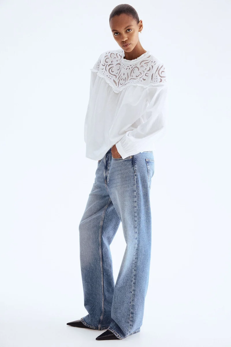 H&M Broderie anglaise-detail blouse