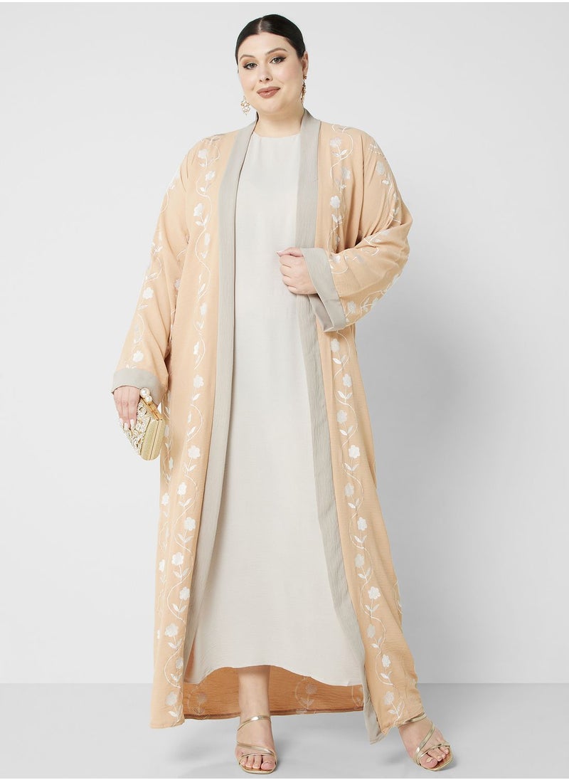 Hayas Closet Curve - Embroidery Detail Abaya - Image 1