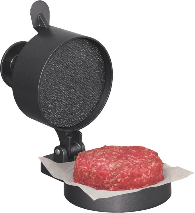 BURGER PRESS MAKES 4 12 DIAMETER PATTIES FOR HAMBURGER CRAB CAKES SAUSAGE 14LB TO 34LB WITH SPRING EJECTOR FOR EASY REMOVAL SINGLE NONSTICK HEAVYDUTY CAST ALUMINUM 070310W