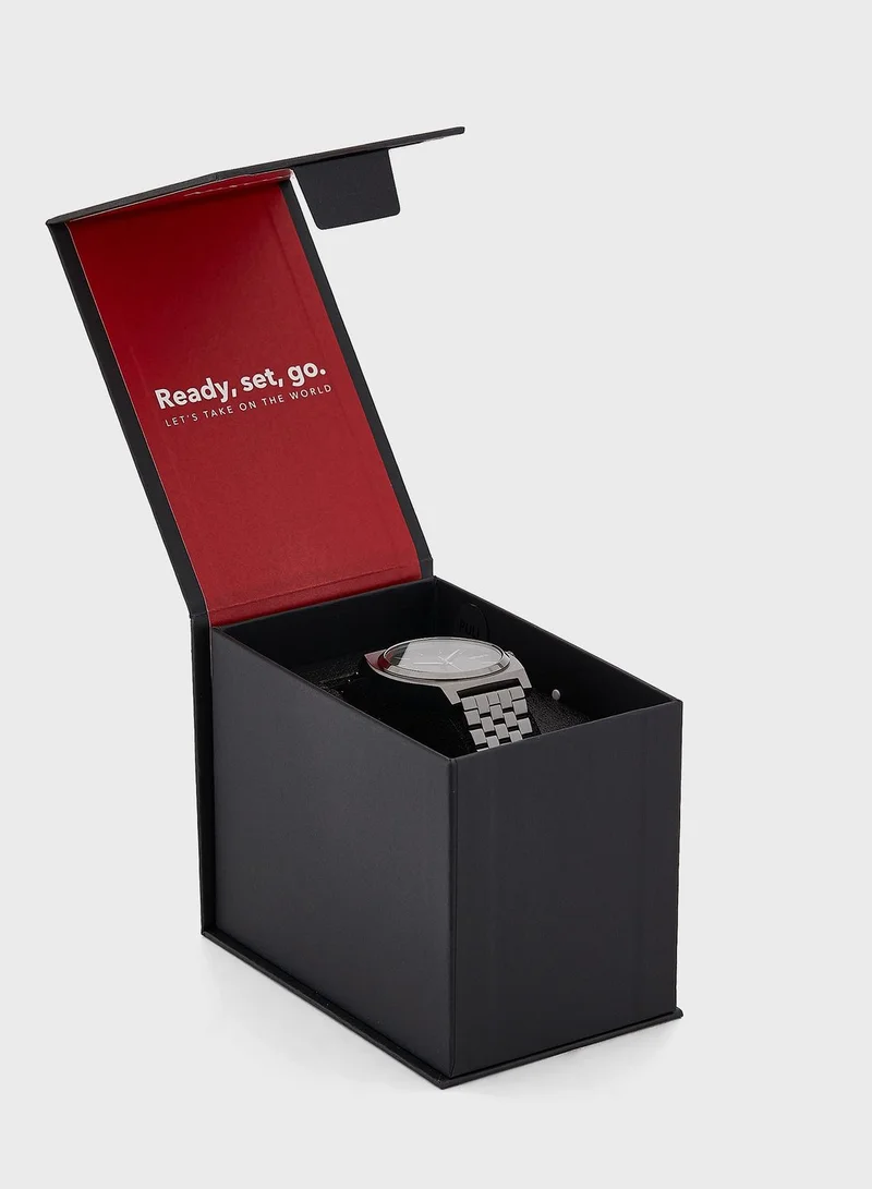 NIXON Time Teller Watch