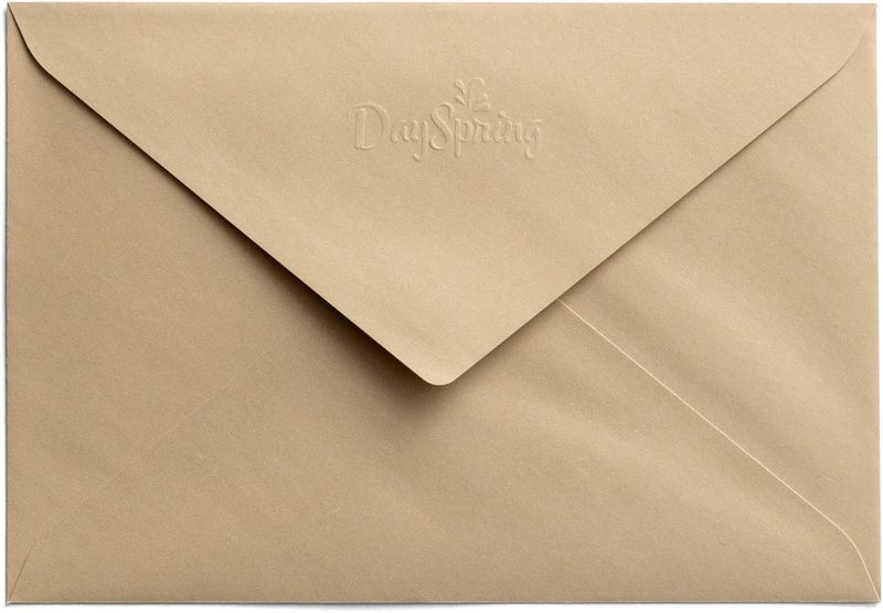 DaySpring  Peanuts Birthday  8 Greeting Card Assortment With Envelopes - Image 4
