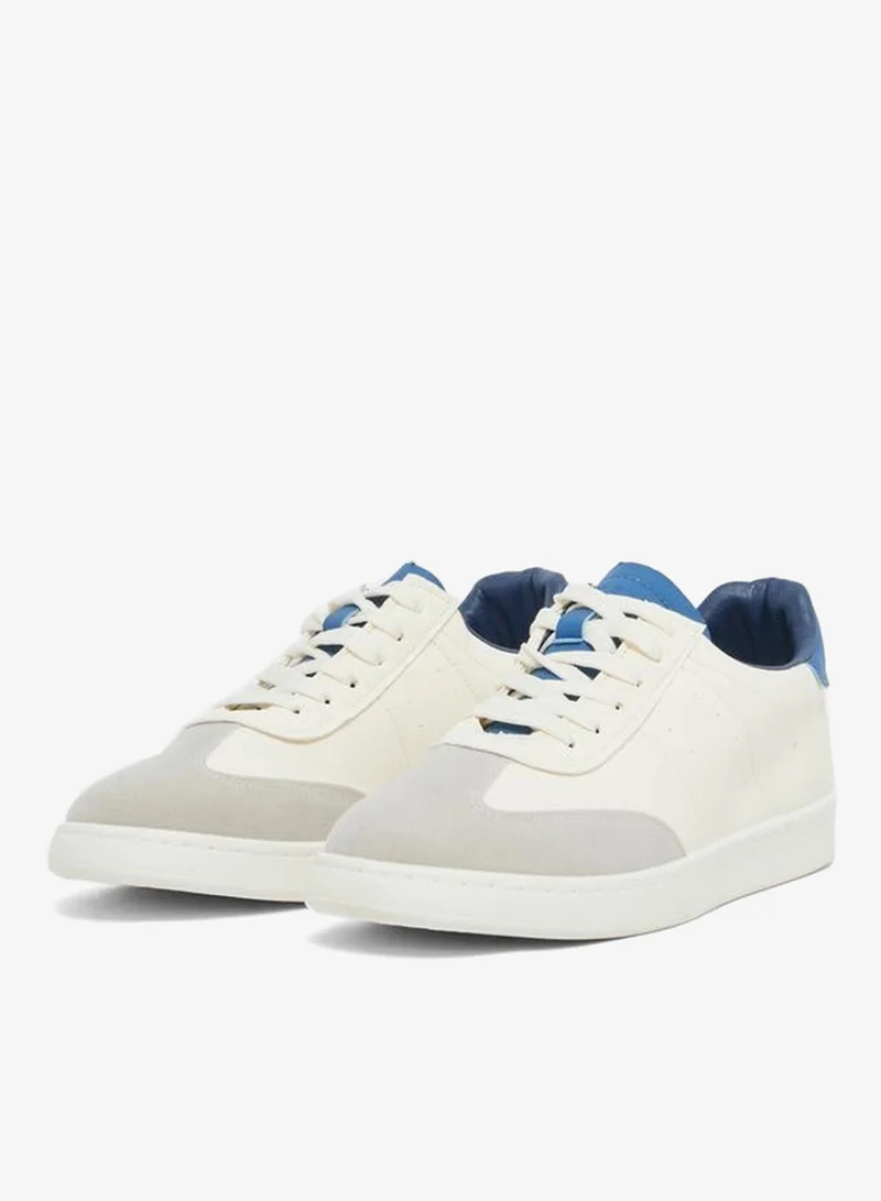 ستايلي اكتيف سنيكرز بألوان متداخلة برباط