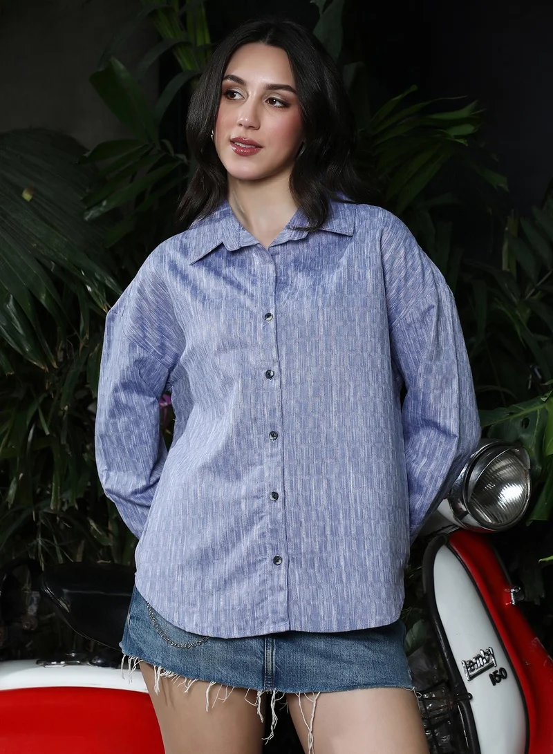 بينيا كولادا قميص نسائي واسع منسوج رباعي بياقة ممتدة وأكمام طويلة بأزرار للإغلاق بنقش هندسي منسوج مناسب للارتداء اليومي والكاجوال بلون أزرق بودرة