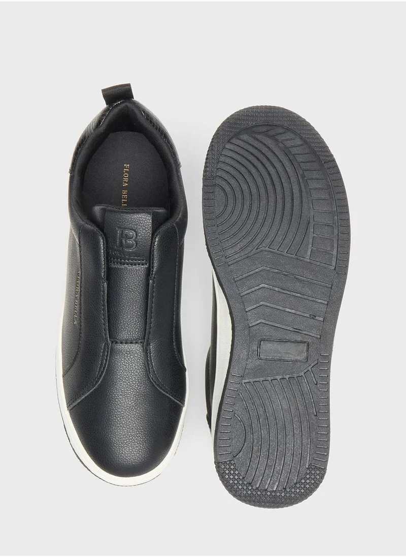 شو اكسبرس Lace Up Low Top Sneakers