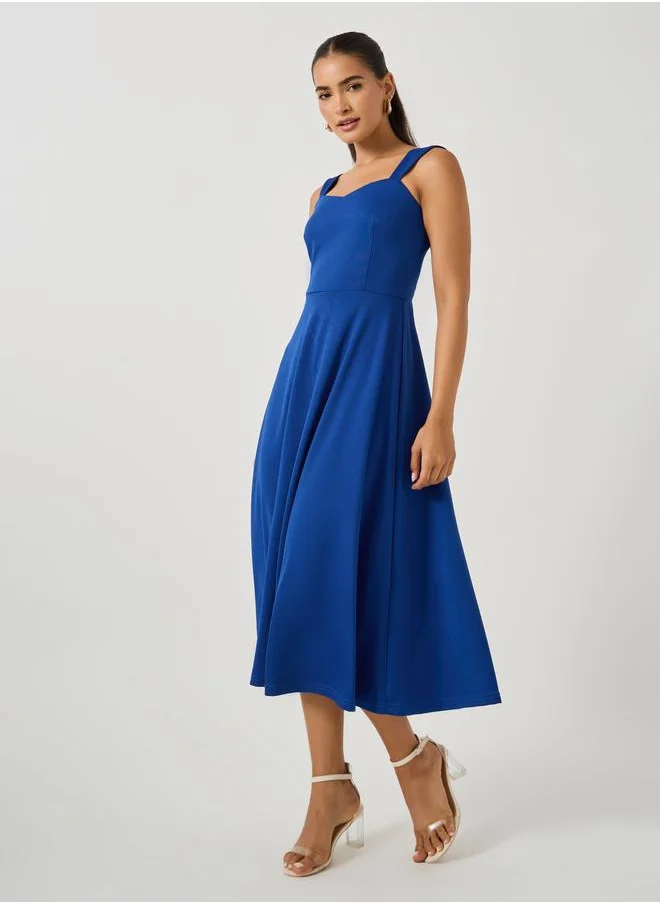 Styli Styli Plain Sweetheart Neck Strappy A-Line Midi Dress