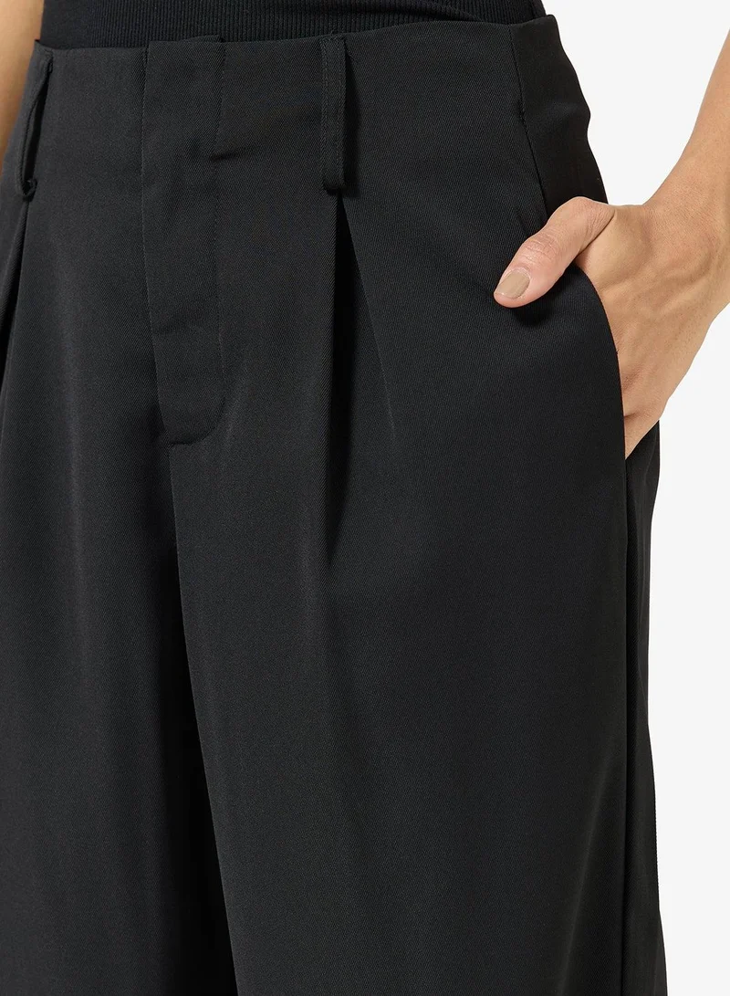 Ginger  Tailored Straight Fit Pants for Women | Best Price UAE