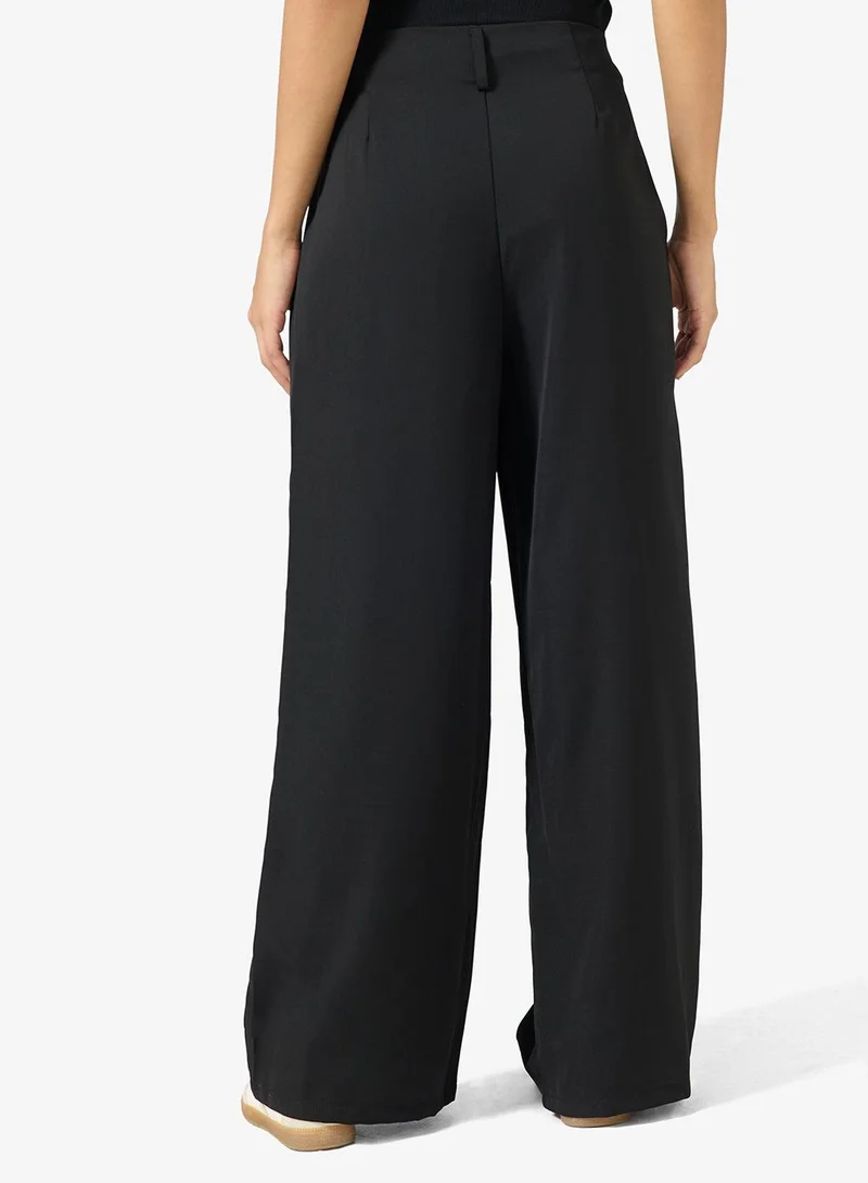 Ginger  Tailored Straight Fit Pants for Women | Best Price UAE