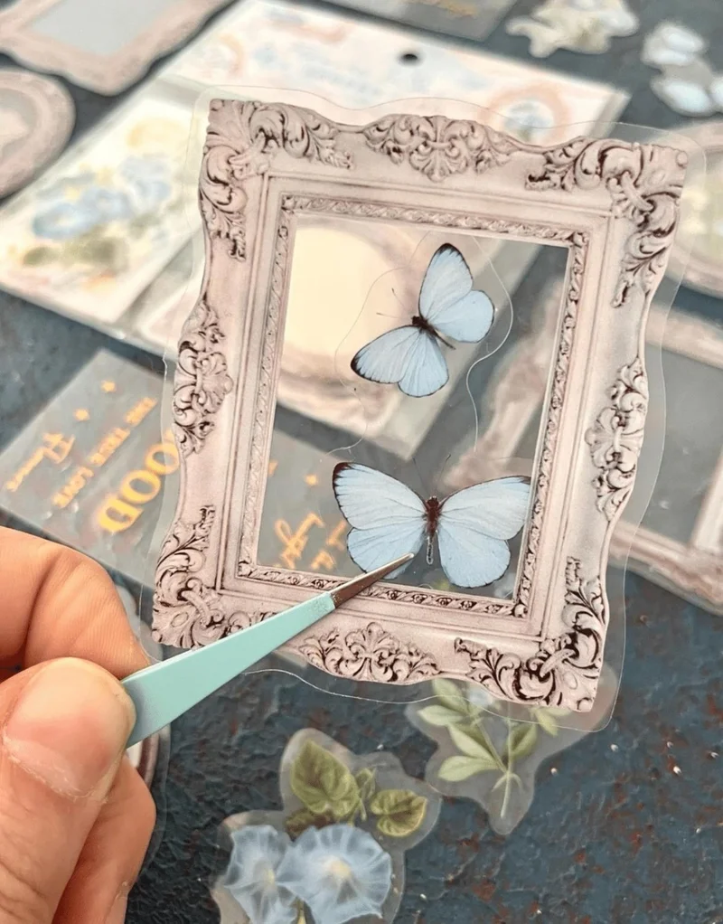 Kağıt Gemi Dükkan Flowers In Spring Series Blue Color Photo Frame with Flower Pattern 30 Transparent Pet Stickers