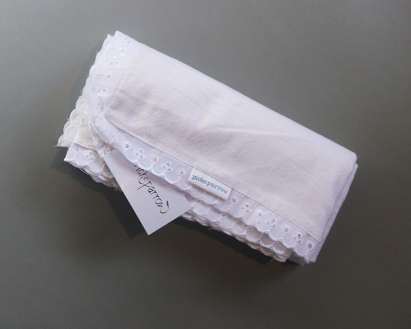 Picksparrow Pure Cotton Newborn Baby Blanket/Reversible Wrap/Double Layered Voile Flannel Receiving Blanket/Newborn Essentials (90 * 90cm, Solid White) - Image 2