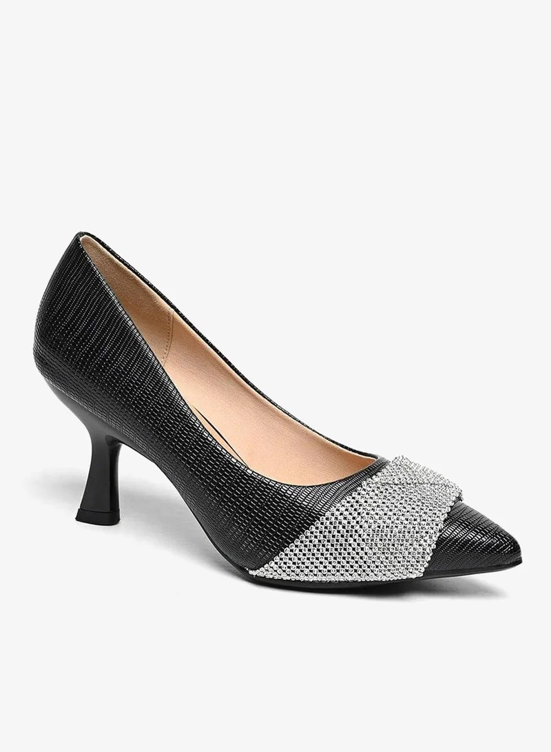 كابلي حذاء بكعب مزين بالكريستال بتصميم أنيق