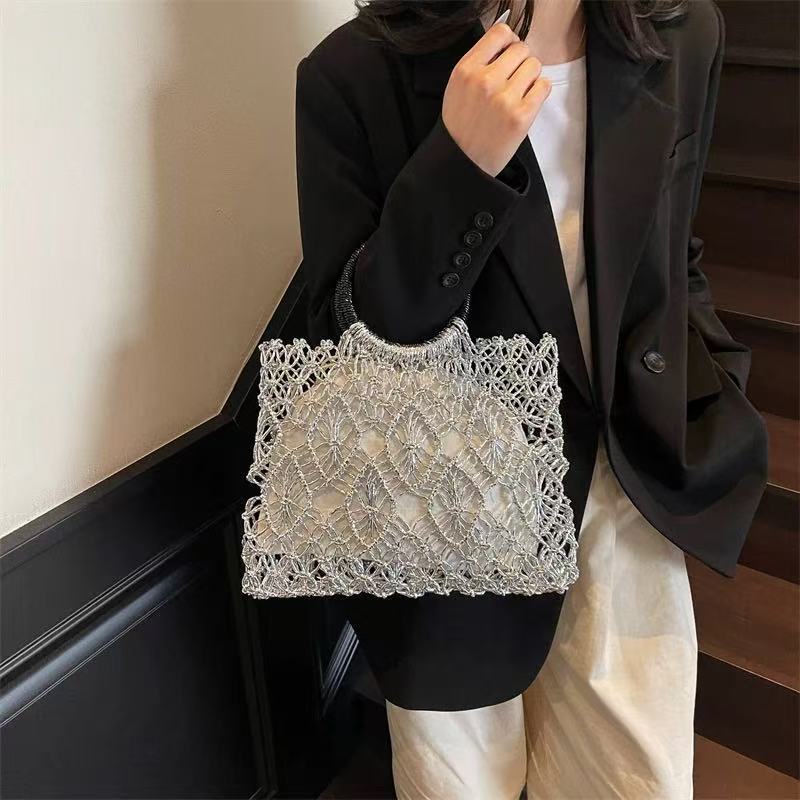 Fashionable Gold And Silver Square Straw Bag, New Niche Round Hand-Held Hollow Woven Bag, Seaside Vacation Beach Bag - Image 5