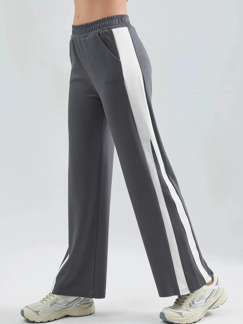 هيكاب بنطلون مودال بلمسة تفاصيل متباينة من مجموعة بيرسان