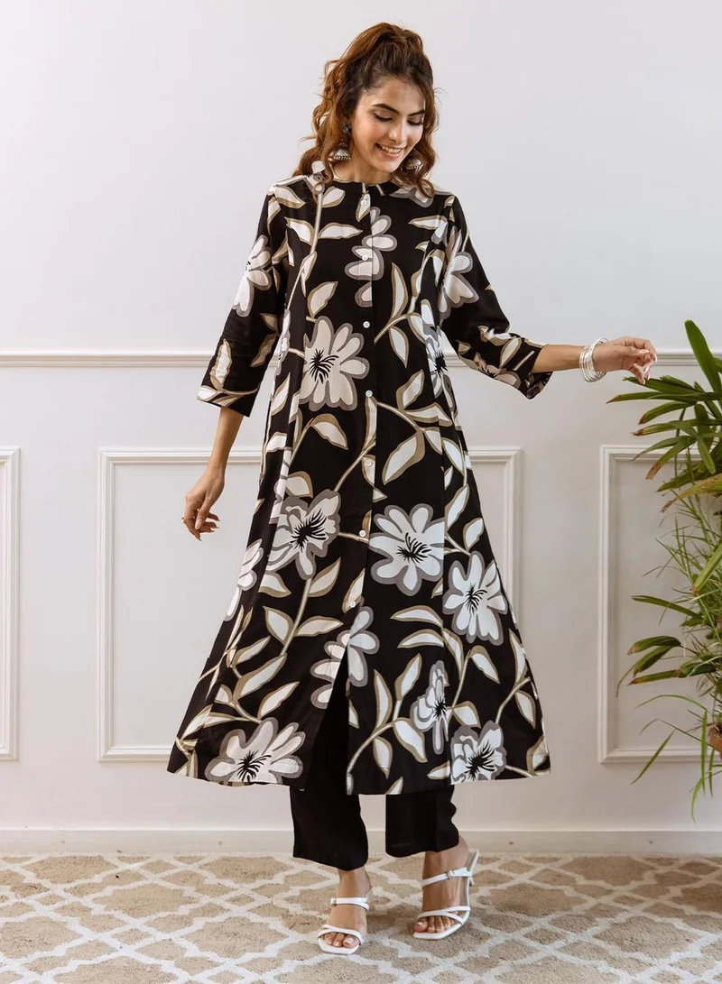 آي شين طقم كورتا نسائي أسود من الرايون مزين بأزرار بطول كامل مناسب للكاجوال بقصة مستقيمة