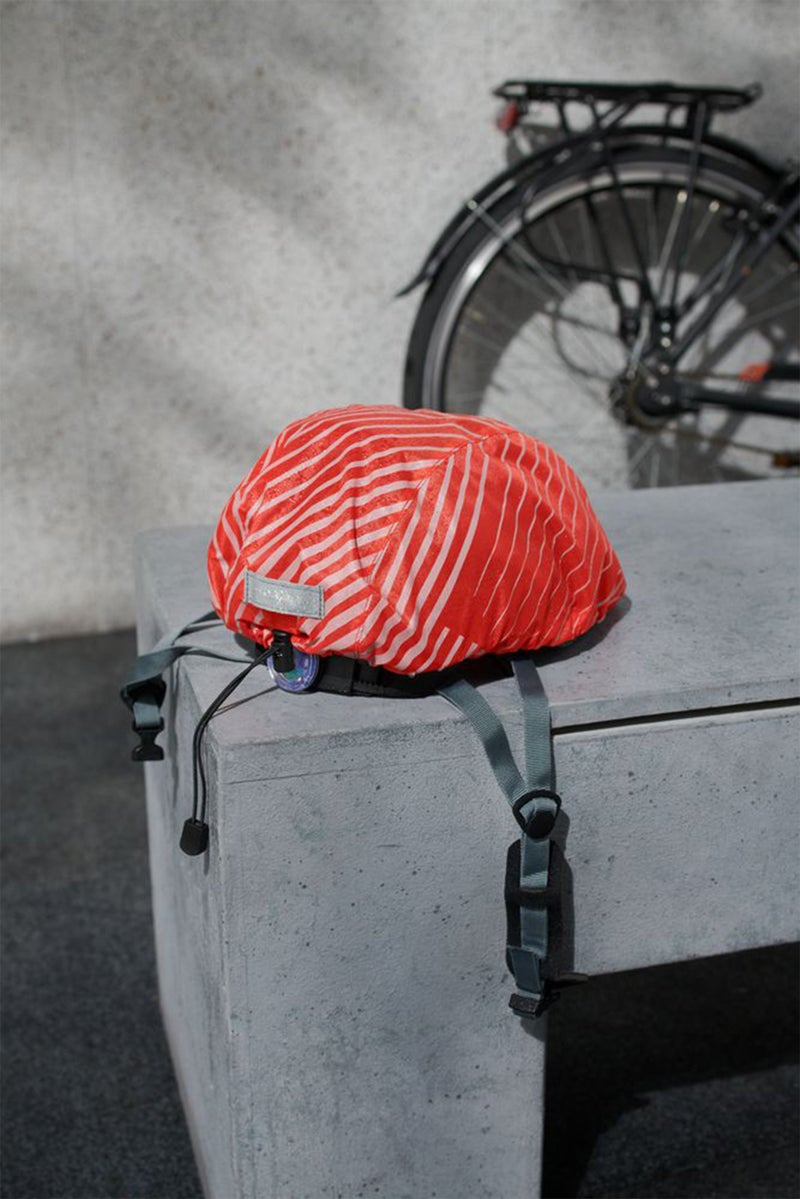 Tchibo غطاء خوذة دراجة، أحمر - Image 1