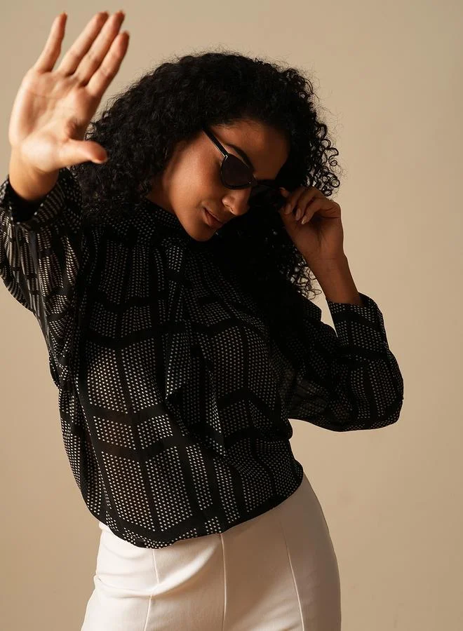 جلو باص بلوزة جلوبس بأكمام بالون ورقبة عالية مطبوعة