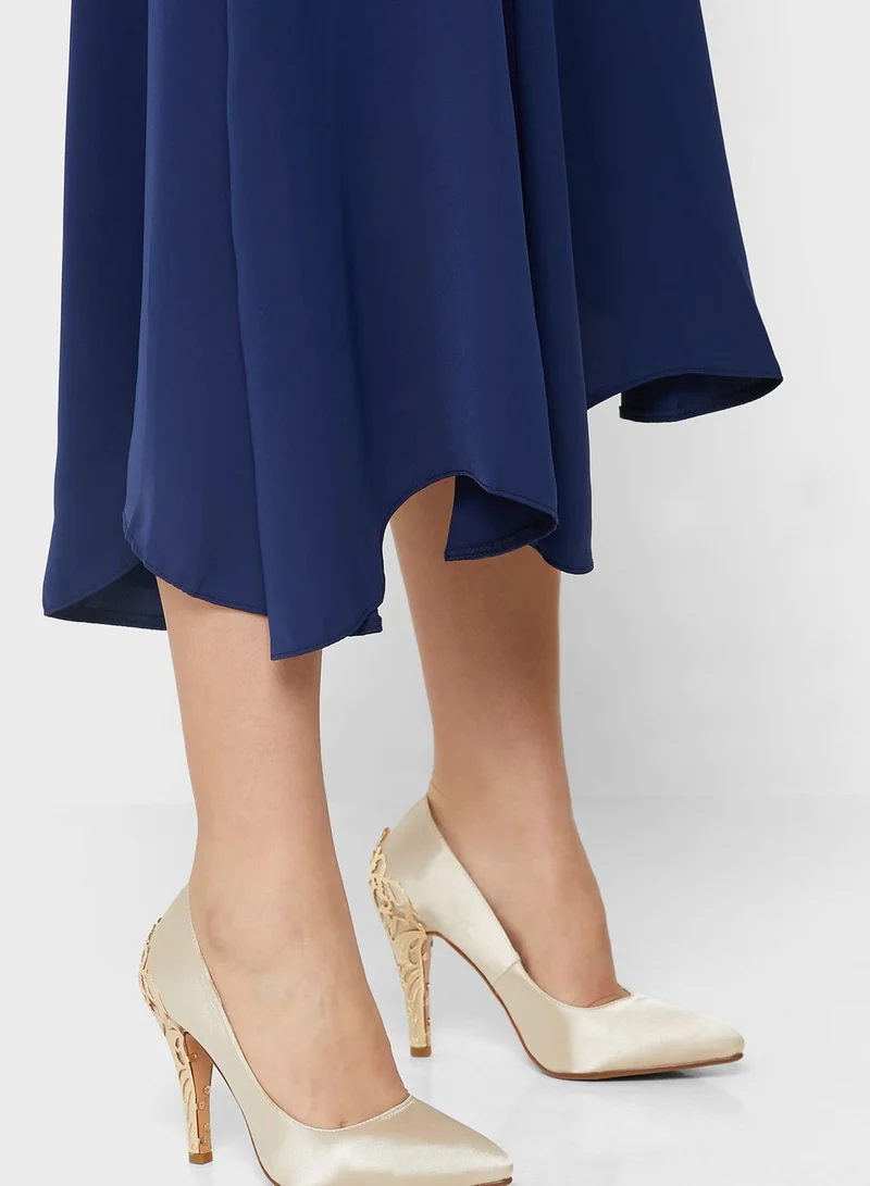 Namshi x Floral Gold Feature Heel Pointed Pump