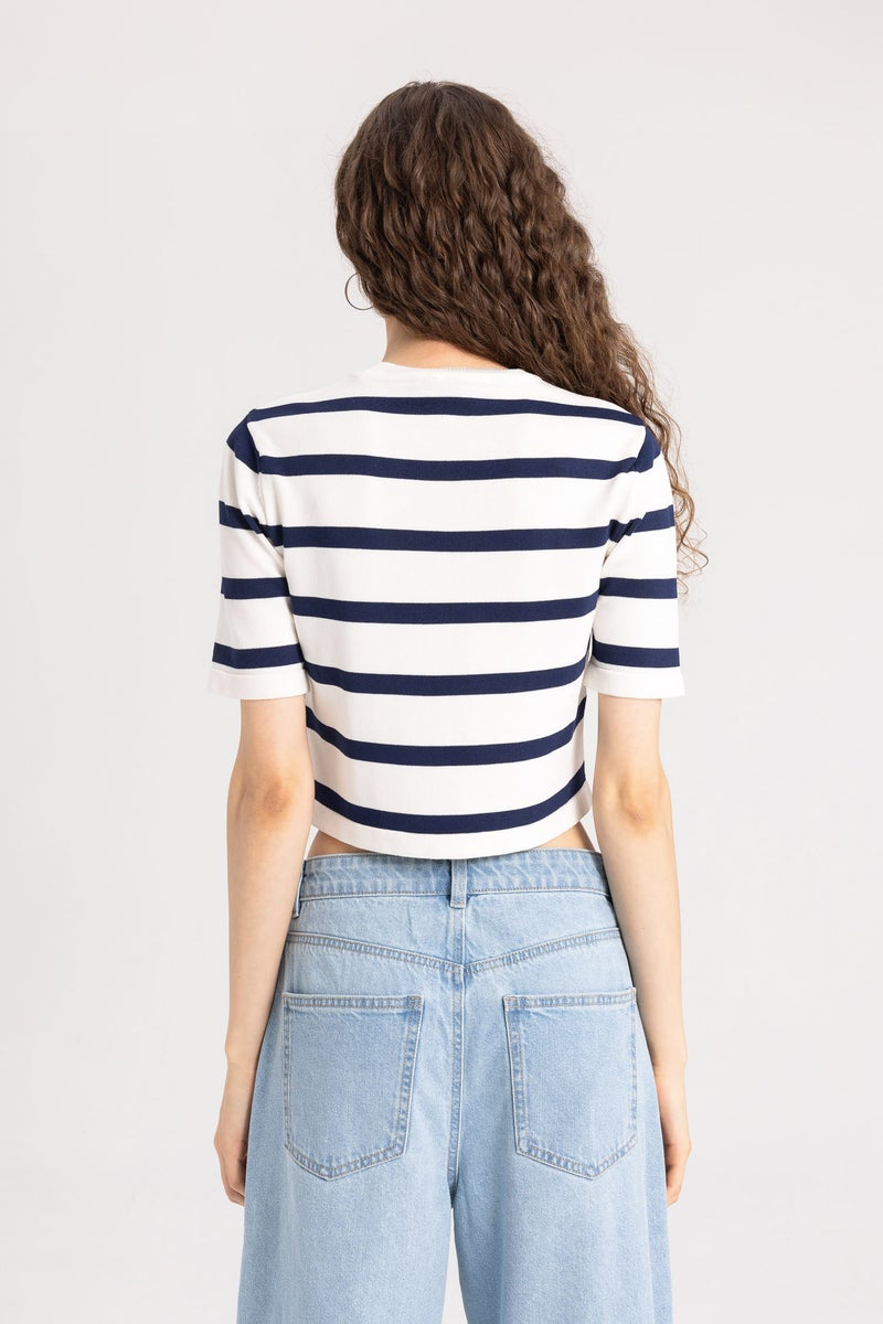 DeFacto Woman Fitted Crew Neck Striped Short Sleeve Pullover - Image 5