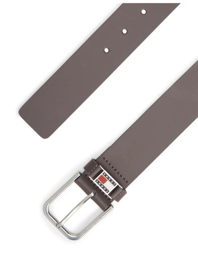 تومي جينز حزام جلد بإبزيم مربع محفور سكنتون