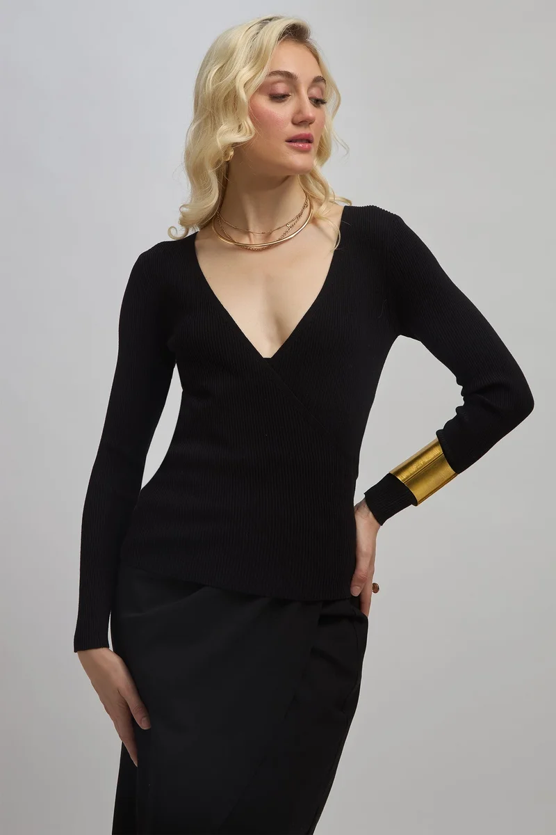 فيرجيو Solid Viscose Full Sleeve V-Knit Cardigan for Women