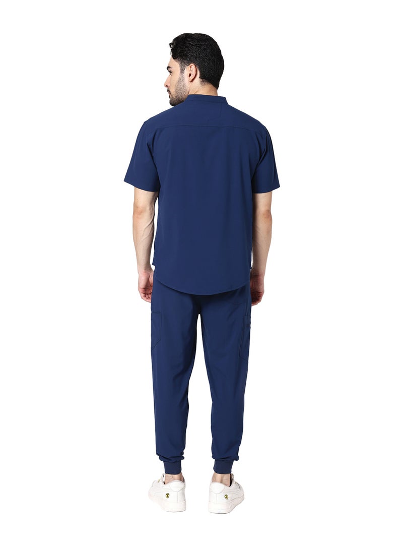 KNYA بدلة طبية رجالية من KNYA Ecoflex | بنطال رياضي طبي | 8 جيوب | بلوزة ماندرين | بنطال كارجو | قماش مطاطي في أربعة اتجاهات | للأطباء (مقاس 2XL، أزرق داكن) - Image 2