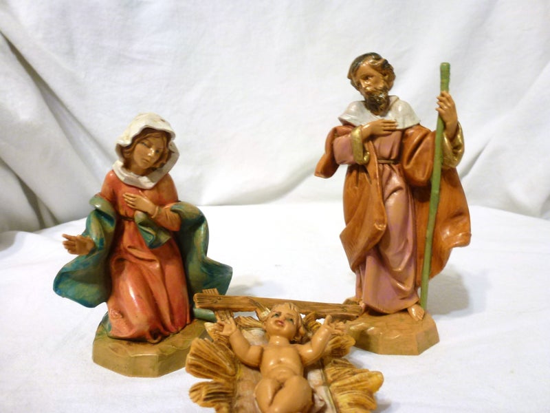 Roman Fontanini by Roman Classic Holy Family Nativity Set, 3-Piece, 5-Inch Each - Image 2