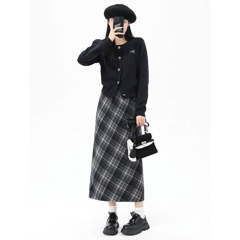 Women's Plaid A-Line Split Midi Skirt - Image 3